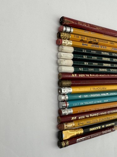 Lot of 18 vintage pencils New and used Koh-I-noor 130 N Crow Quill Venus USA - Picture 2 of 9