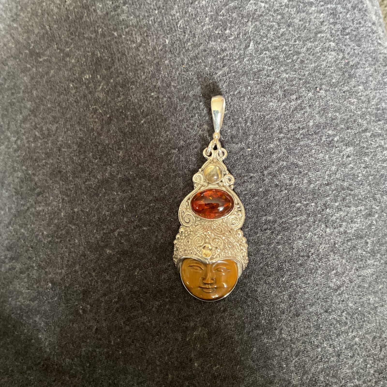 Picture 1 of 4