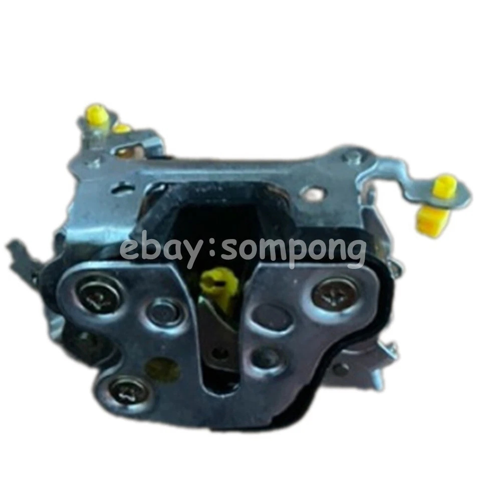 Cierre de cerradura de puerta delantera derecha para camioneta Nissan D21 Big-M Navara carrocería rígida 1986-97. Foto 2 de 4