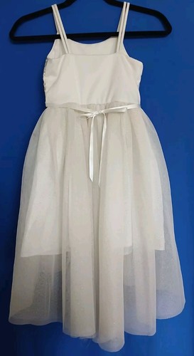 Girls Beautiful ZENZI Princess cream colored and mesh layered dress size 7/8 - Picture 4 of 4