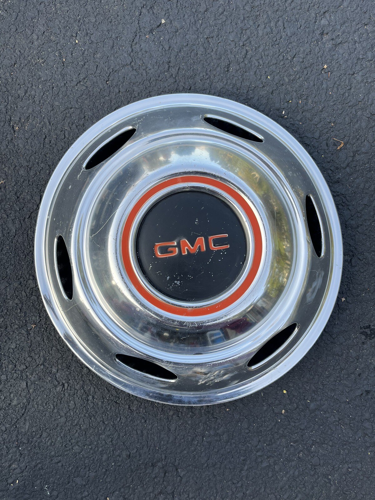 1974-75 GMC Motorhome Hubcap Original Aluminum 16” Wheel Cover