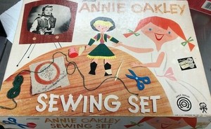 Vintage-Annie-Oakley-Sewing-Set-Pressman-with-Doll-and-Accessories-1950-039-s