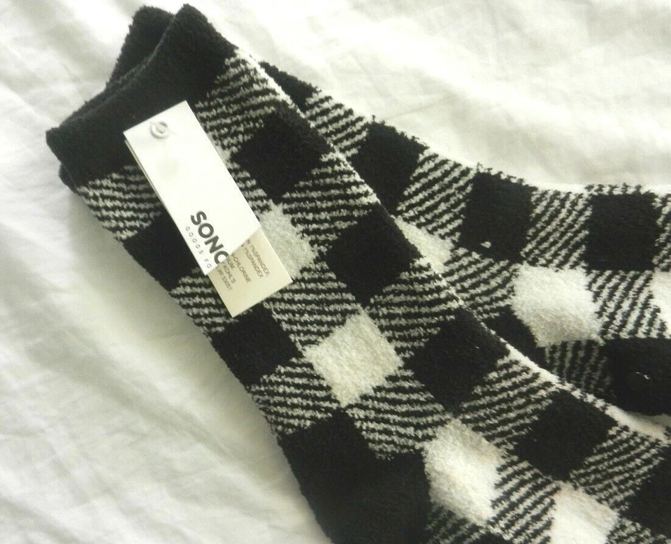 Calcetines Zapatilla Niñas Sonoma Blanco y Negro Suelas Antideslizantes Talla 9 a 11 Foto 4 de 4