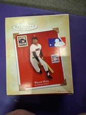 Hallmark 2004 Willie Mays San Francisco Giants Baseball Ornament W/Card