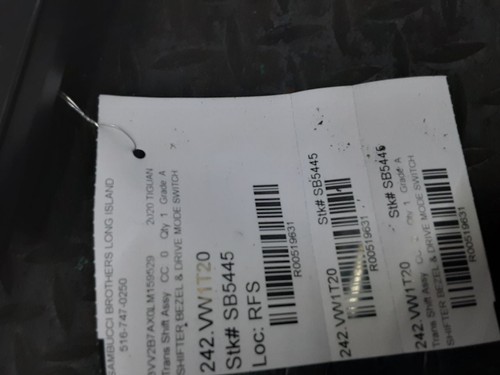 2018-2023 VOLKSWAGEN TIGUAN SHIFTER BEZEL & DRIVE MODE SWITCH: 5NA927531A - Picture 3 of 12