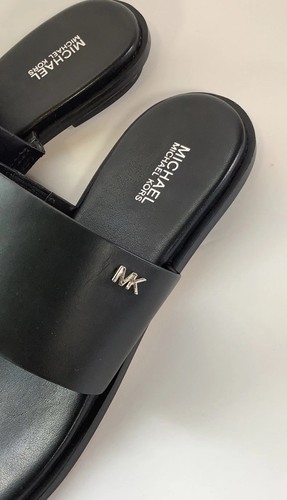 MK Michael Kors August Toe Ring Slide Sandals Womens Size 8 MK Logo Solid Black - Imagen 5 de 11