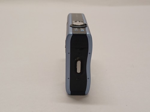 Canon PowerShot SD1100 IS 8MP Blue Digital ELPH Camera w Charger~ PARTS REPAIR - Picture 8 of 17