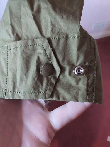 Woolrich multi pocket silverbrow field jacket in green Size large bnwt - Picture 7 of 8