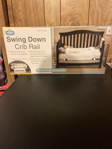 regalo swing down crib rail