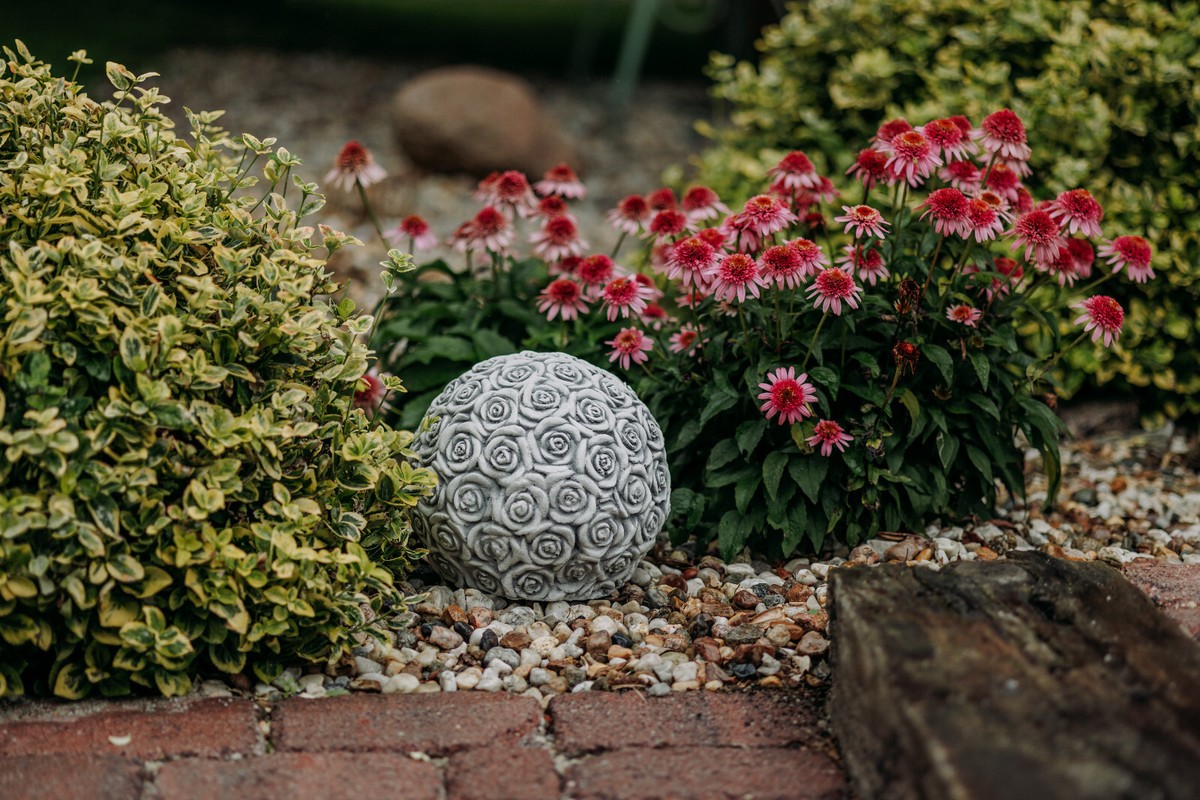 Kugel Motiv Rosen Steinkugel Steinfigur 21 Cm 17 Kg Grau Beton Frostsicher