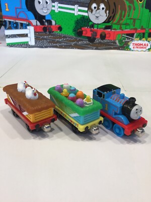 Diecast Thomas & Talking Chicken Car & Egg Car for Thomas & Friends Take Along