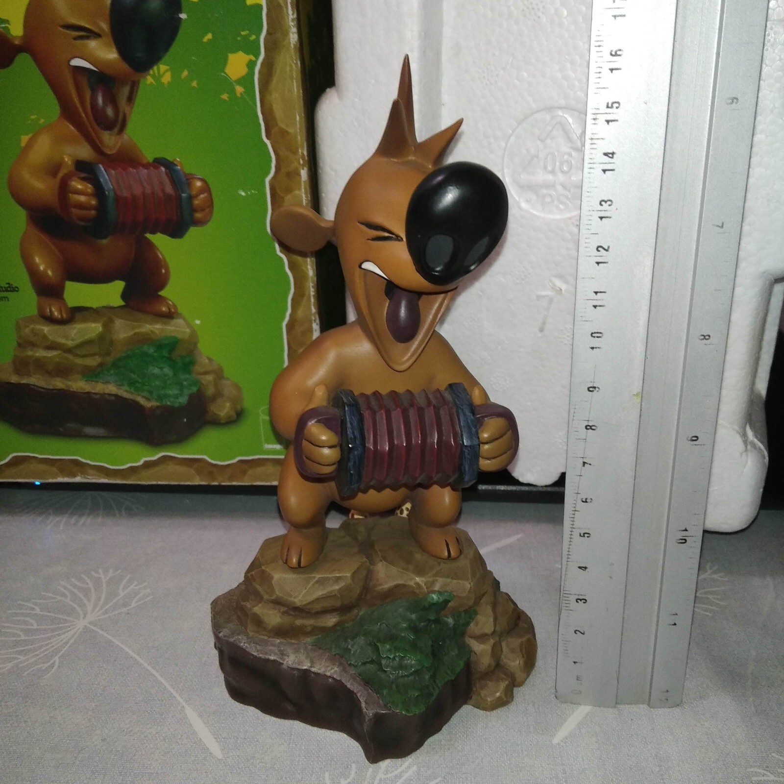 Picture 2 of 10