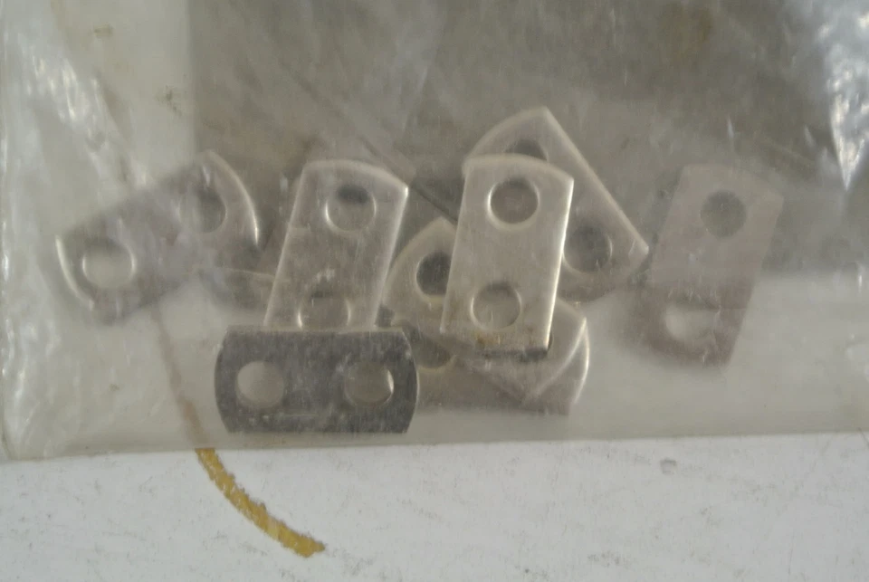 Allen-Bradley Center Jumpers Cat: 1492-CJ8-2 Ser. A LOT OF 8 - Image 4 of 4