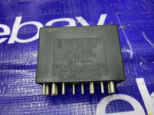 86-99 Mercedes W124 E320 560SEL S420 C280 Blinker Hazard Wiper Fuse Relay OEM