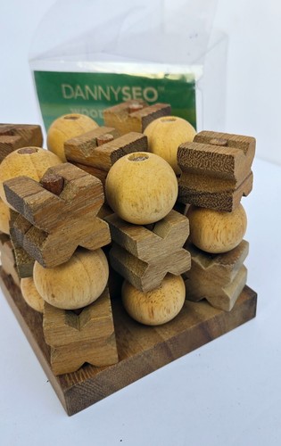 Dannyseo Wood puzzle 3D tic-tac-toe - Picture 5 of 11