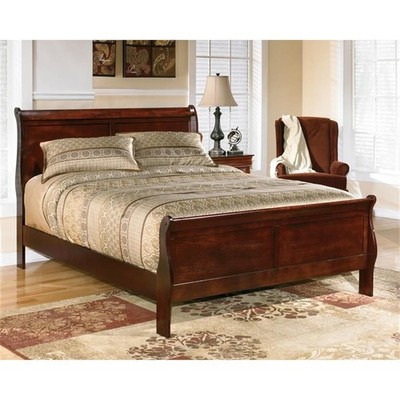 Bowery Hill Veneer Warm Dark Brown King Bed Sleigh 78''