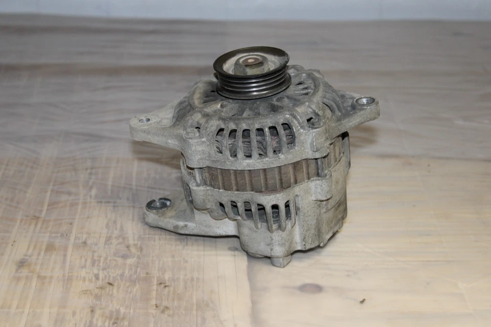 Alternador Mazda 626 1993-1997 Foto 2 de 4