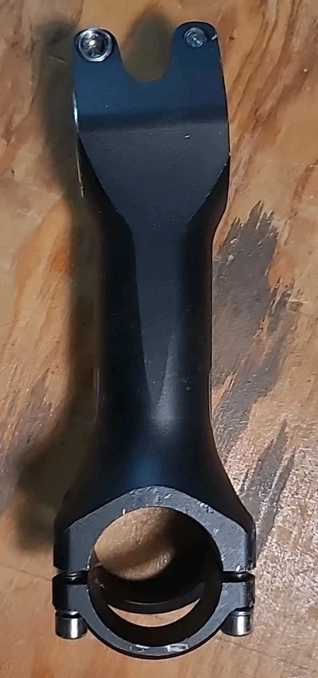 Шток IRD INTERESS RACE DESIGN 110 мм 31,8, 25,4 мм зажим рулевого управления A4 6 градусов - Изображение 2 из 3