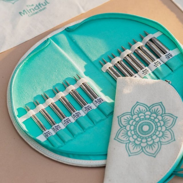 KNITPRO Mindful-Set KINDNESS – Stricknadeln Aus Edelstahl + Zubehör, 7 Stärken (3,0–6,0 Mm)