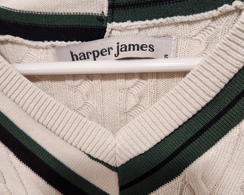 HARPER JAMES KIDS SIZE 5 IVORY BRAIDED BLACK & GREEN TRIM SWEATER PERFECT COND. - Picture 4 of 8