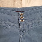 Picture 4 of 8