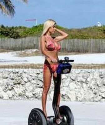 Segway i2  low miles dealer maintained batteries new 2022  28 mile range extras