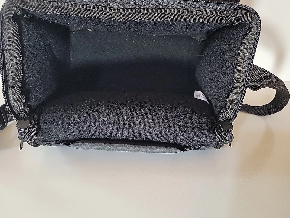 Vintage Case Logic Padded Camera Bag Black Teal Shoulder Strap & Pocket 9x6x5.5" - Image 4 of 4