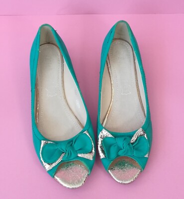 Vintage Turquoise and Gold Peep Toe UK Low Heel Pumps with