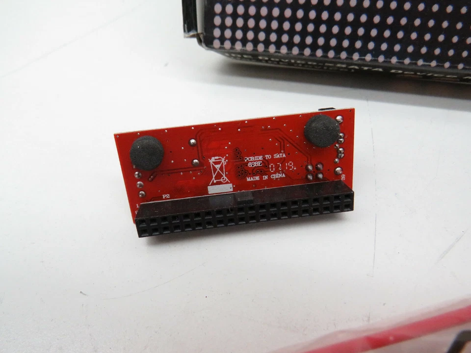 Sabrent SBT-SCIDE SATA to IDE Ultra ATA-100/133 Mini Converter Vertical Bridge - Image 4 of 4