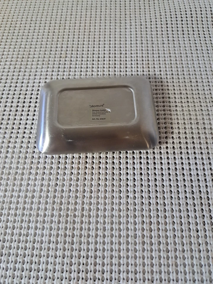 Нижняя часть для базового блюда с маслом Blomus, небольшие потертости и царапины без крышки 63637 - Изображение 3 из 4