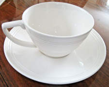JASPIS CONRAN für WEDGWOOD 'CASUAL' HELLCREME TASSE & UNTERTASSE *SO STILVOLL*