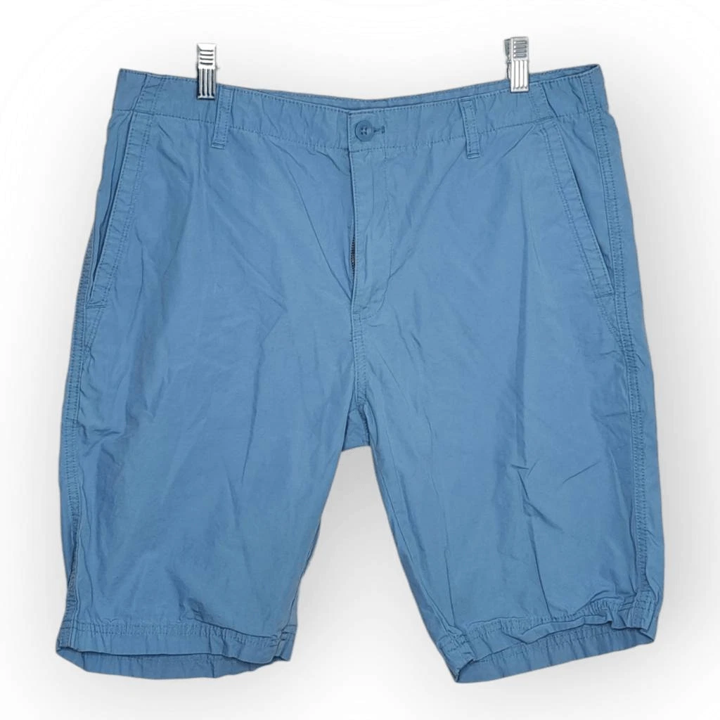Calvin Klein Men's Shorts in Blue size 34