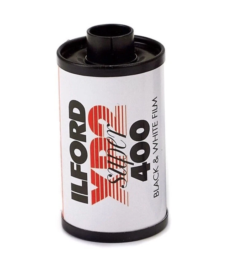 Película negativa Ilford XP2 Super 400 24 exposición blanco y negro, FRESCA Foto 3 de 4