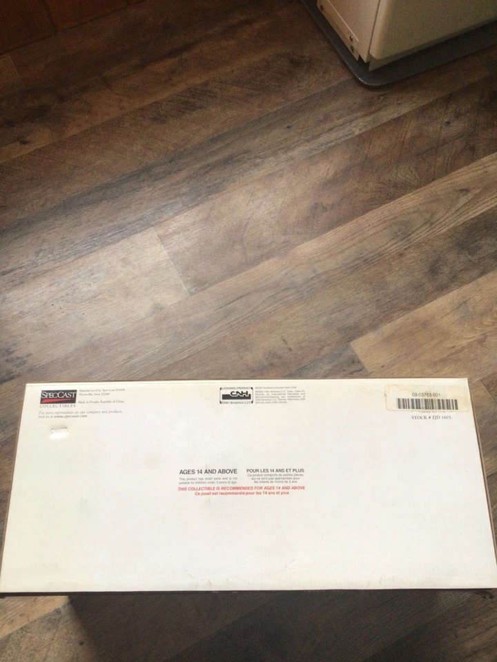 New in box SpecCast 1/16 Scale Farmall 300 Gas Tractor with 311 Moldboard Plow - Image 4 of 4