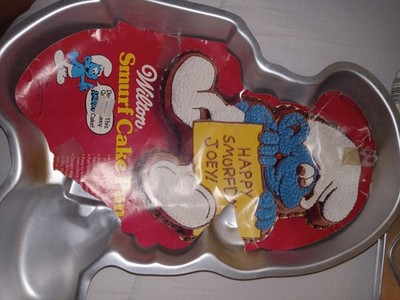 Wilton Smurf Character Shaped Cake Pan, Silver - Wilton Smurf Cake Pan Model