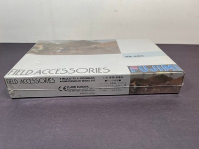 Fujimi FIELD ACCESSORIES D10 38010 1:76 Scale 27 Model Kit Vintage