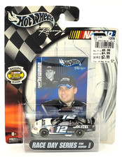 2004 Hot Wheels Racing Nascar Race Day Series Ryan Newman 12 Nextel Cup Season