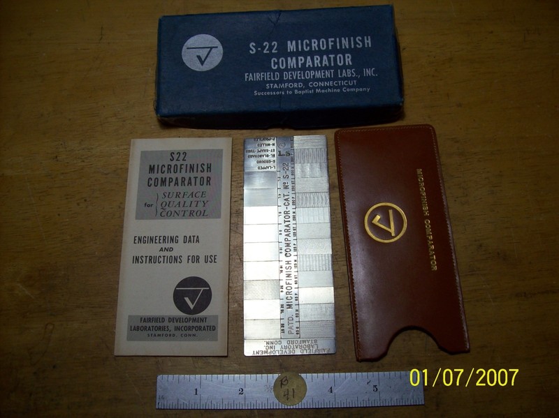 COMPARATOR S22 SCALE Fairfield Laboratory Inc. MICROFINISH +CASE+MANUAL VGC+