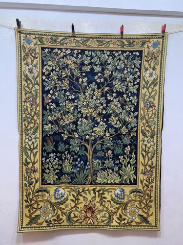 Vintage Beautiful Wall Hanging Home Decor Tapestry 135x99 Cm