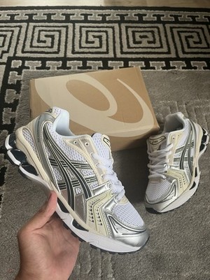 ASICS GEL-Kayano 14 Herren Sneaker 42 Silber/Weiß/Beige Mesh Low Top