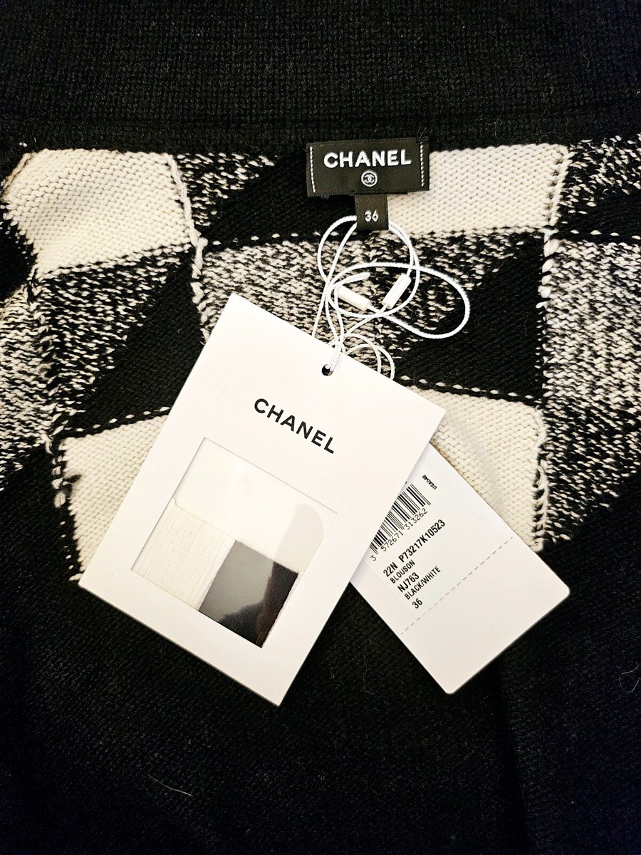 NWT CHANEL 2022 Coco Neige 22N Zip-up Cashmere Cardigan, Black