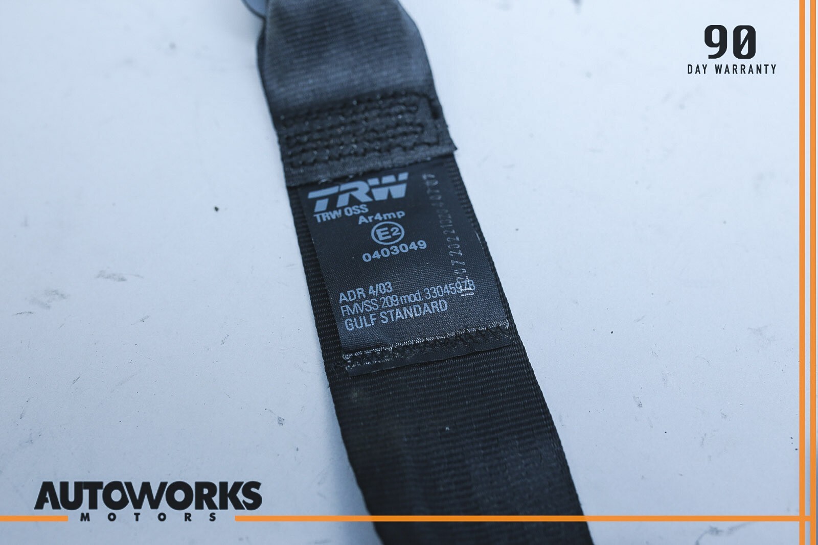 05-08 Maserati Quattroporte M139 Rear Left Driver Side Seatbelt 33045978 OEM