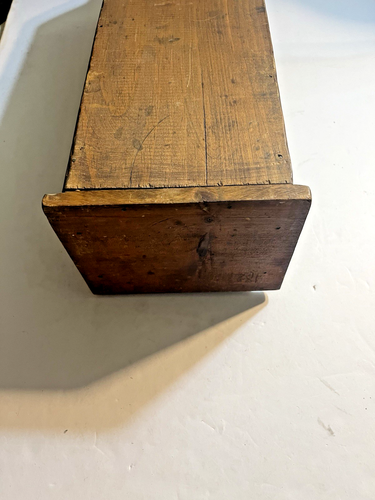 Wonderful c 1880 Primitive Wood Hanging Wall Candle Box Original Patina - Picture 3 of 9