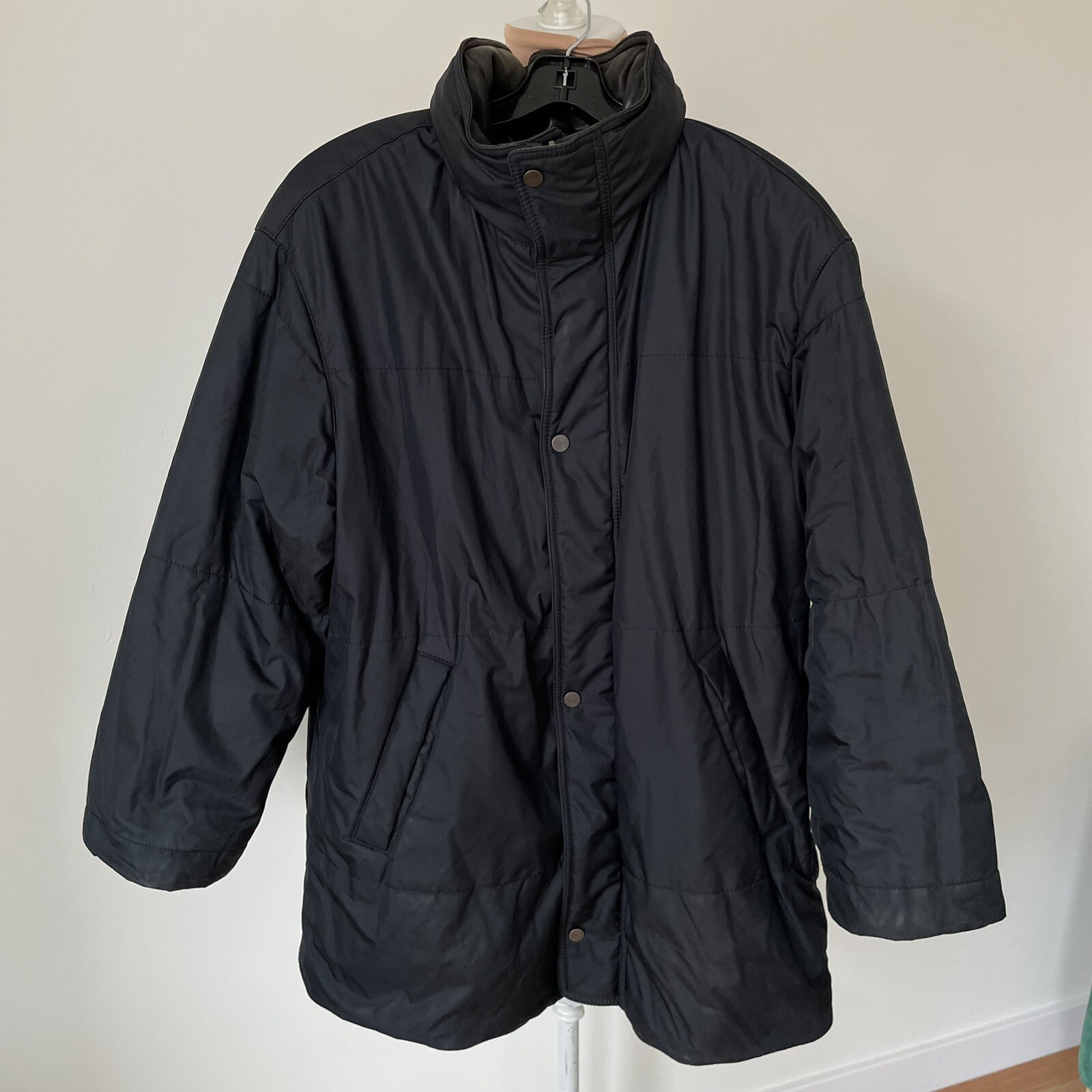 Salvatore Ferragamo Vintage 2000 Black Leather Reversible Puffer Coat IT50/US40 image 6