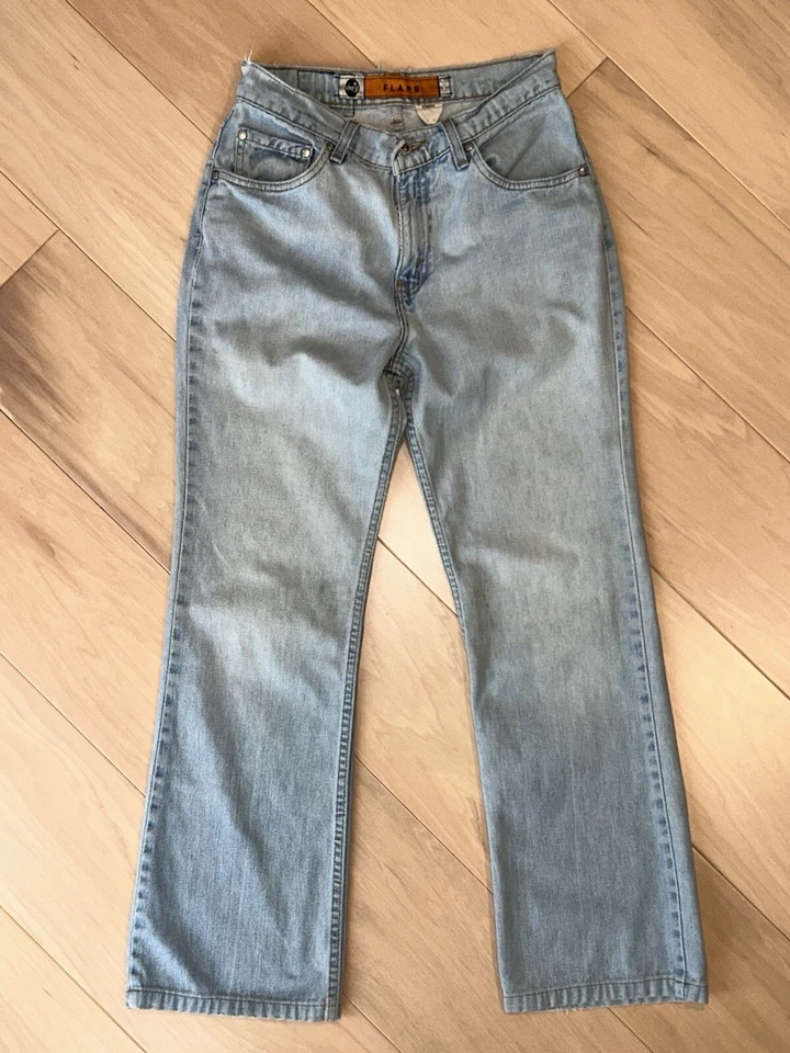 Pantalones de mezclilla azul acampanados vintage Levi's Silvertab para mujer 28x29 Foto 2 de 4