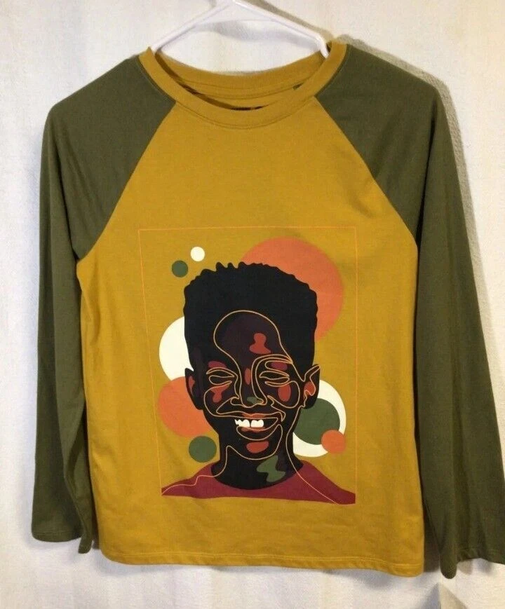 5t black shirt sales