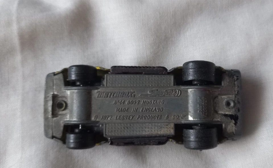 Collection of 6 Vintage Die Cast Cars - Various Makes - Ford,Tank etc - Image 3 of 4