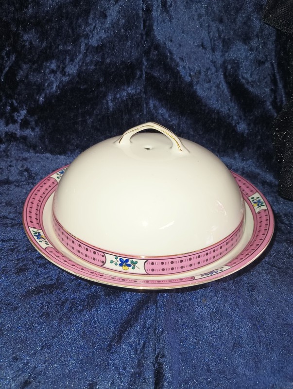 Vintage Porcelain Victoria  Czecho-Slovakia Round Dome Butter Cheese Dish