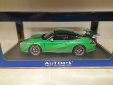 Autoart 78149 Porsche 911 (997) GT3 RS 4.0 1/18