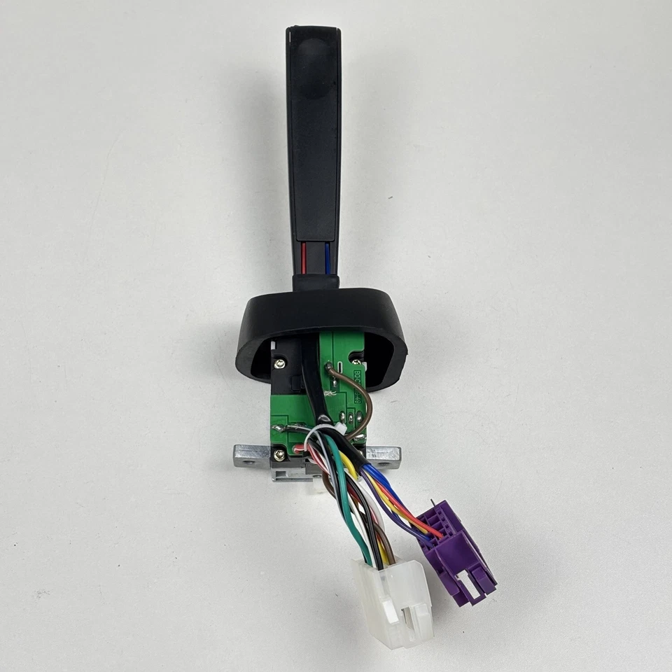 Interruptor de señal de giro de columna de dirección 3172171 para Volvo 8500 8700 8900 9700 Foto 4 de 4